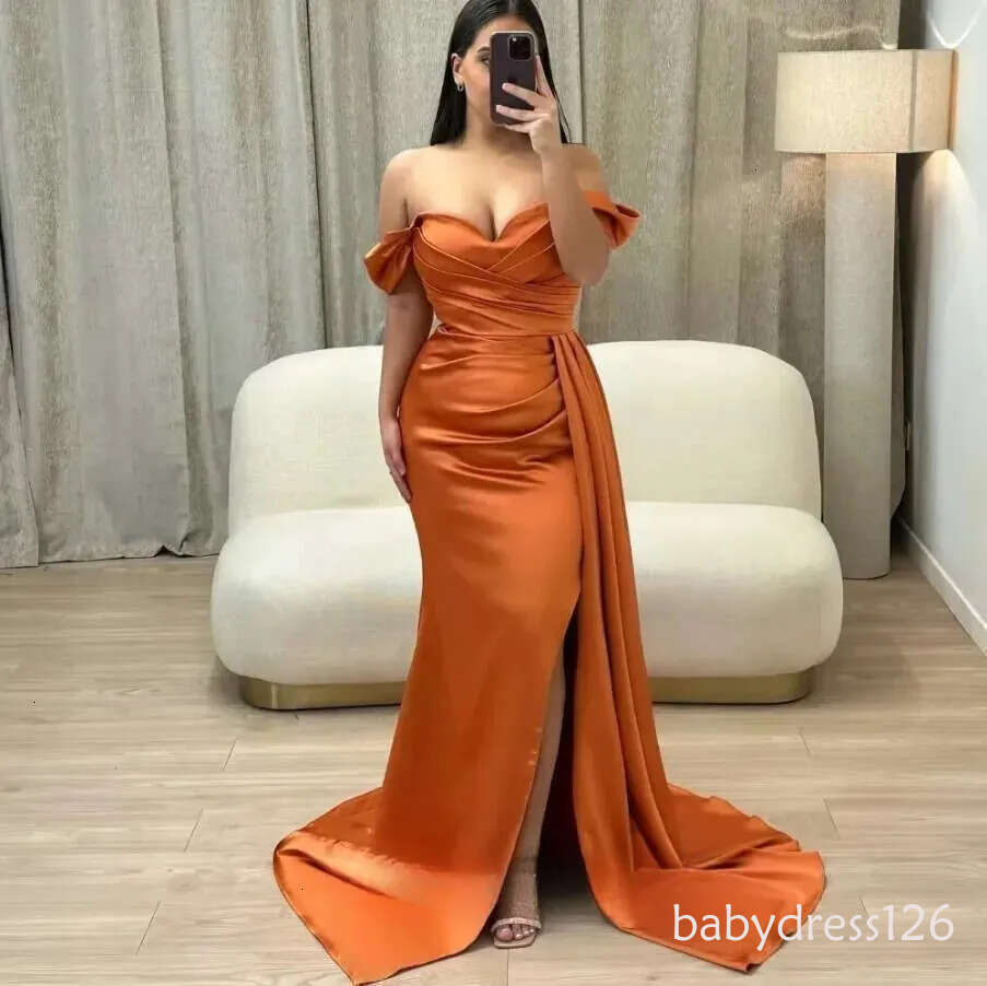 Mermaid Bridesmaid Dresses Off Shoulder Orange Maid Of The Honor Gowns Side Split Party Wedding Guest Dress Plus Size