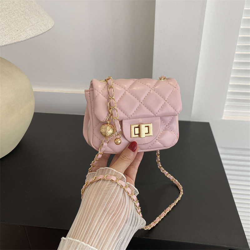 free shipping 2026 New Women's Quilted Chain Small Bag, Fashion Textured Mini Square Purse, Unique Design Versatile Shoulder Crossbody Bag