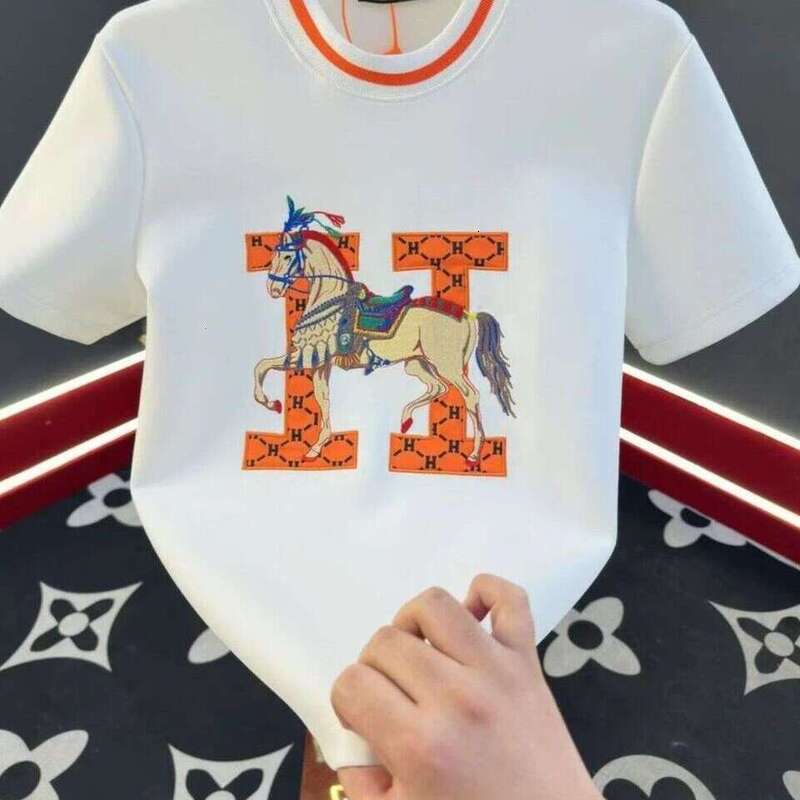Mens Designer T Shirts Pure Cotton Horse Embroidered T-Shirt Summer Couple Casual Short Sleeve Orange Trim Crew Neck Tee