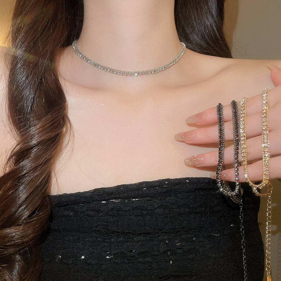 Europea America cross-border ultra-shiy diamod-ecrusted square ecklace, light luxury high-ed clavicle chai with a simple ad fashioable desig for - view 6