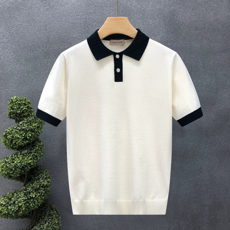 Elegant Male Sportswear Essentials: Contemporary Cut-Out Detailing Crewneck Sweatshirt