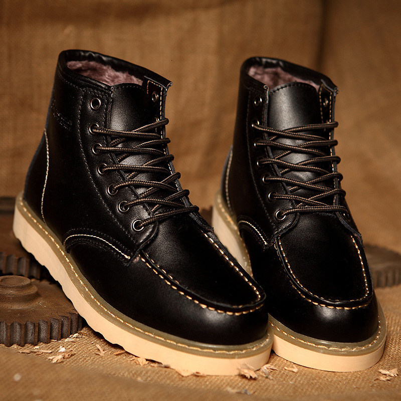 Mens Tan Leather Moc Toe Work Boots With Contrast Laces