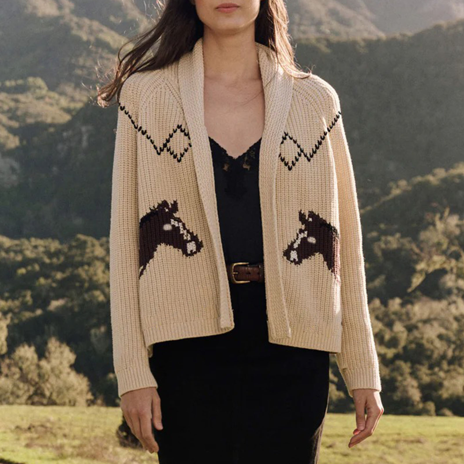 2025 Fall/Winter New Fashionable Artistic Lapel Loose Casual Knit Cardigan Sweater 260126