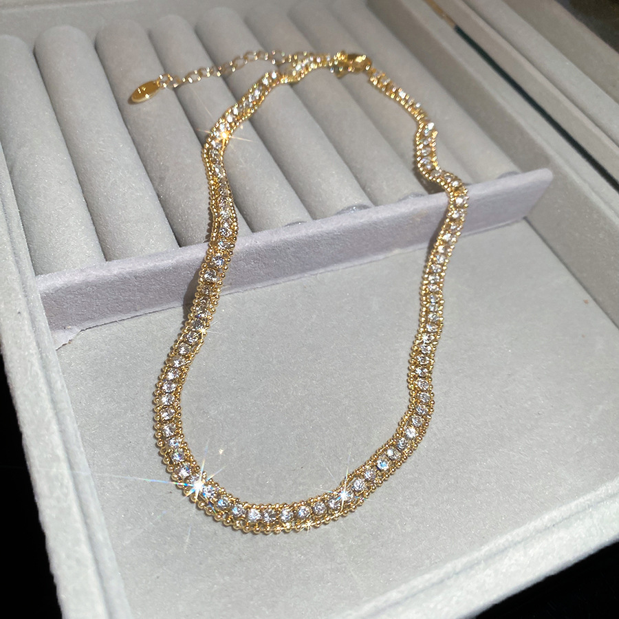 Europea America cross-border ultra-shiy diamod-ecrusted square ecklace, light luxury high-ed clavicle chai with a simple ad fashioable desig for - view 3