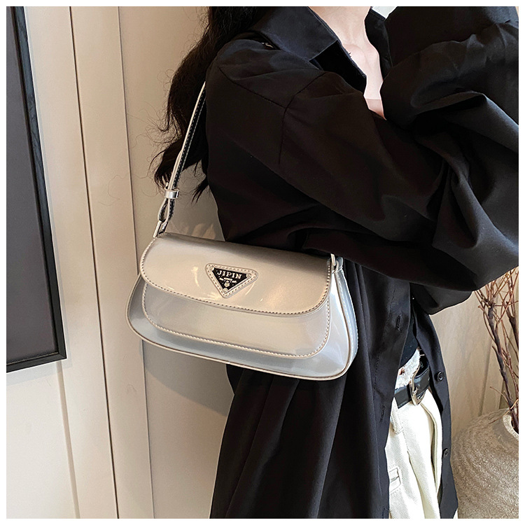 Cross-border new style French-style women's bags - sophisticated French bag, stylish crossbody bag, shoulder bag, small square bag - free shippin