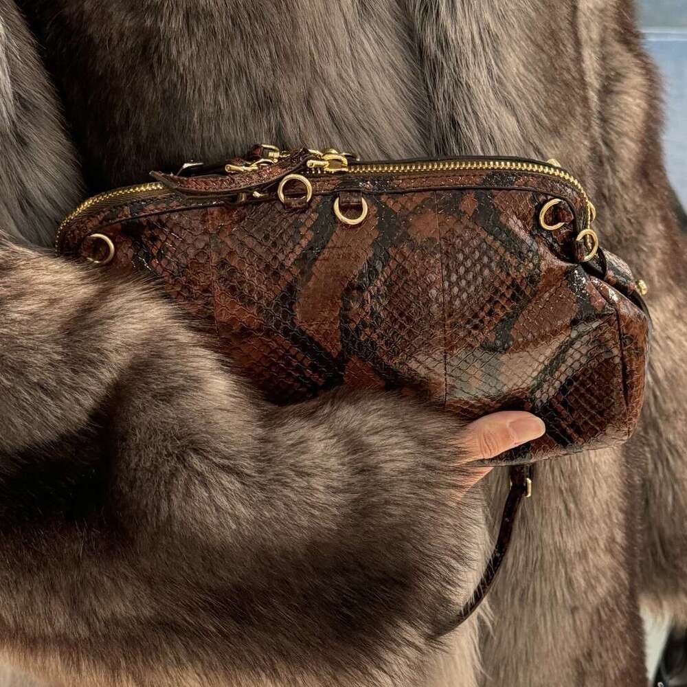 New Autumn Winter M Brand Snake Patterned Backpack Leather Clutch Bag European And American Fashion High End Versatile Shoulder SENYY