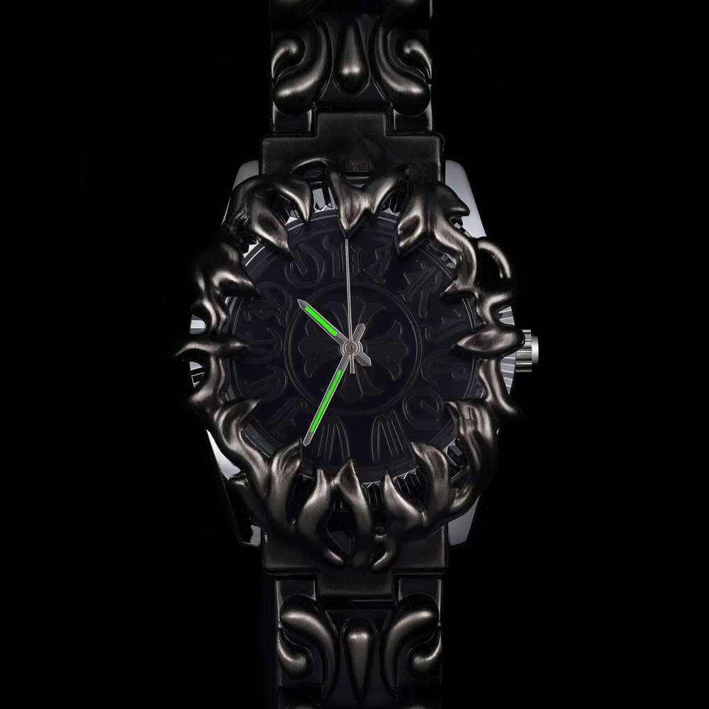2026 New Men Quartz Gothic Cross Claw Design Y2K Retro Hip Hop Metal Dissolved Bracelet Wristwatch Unique Male Watch 26H0507