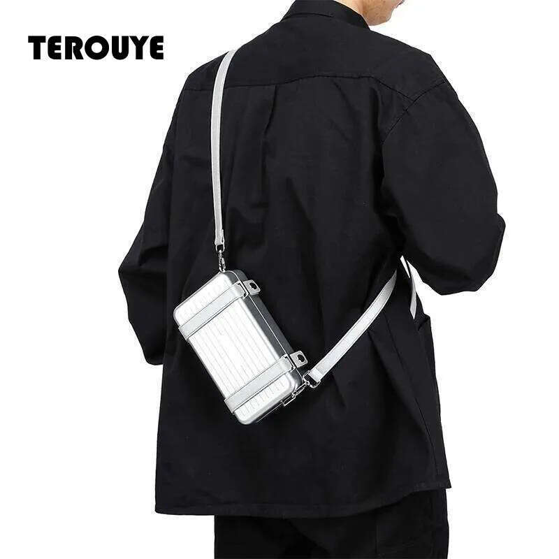 Hot Selling New Classic And Fashionable Hard Shell Luggage Box Wallet Creatively Crossbody Bag Gift TEROUYE