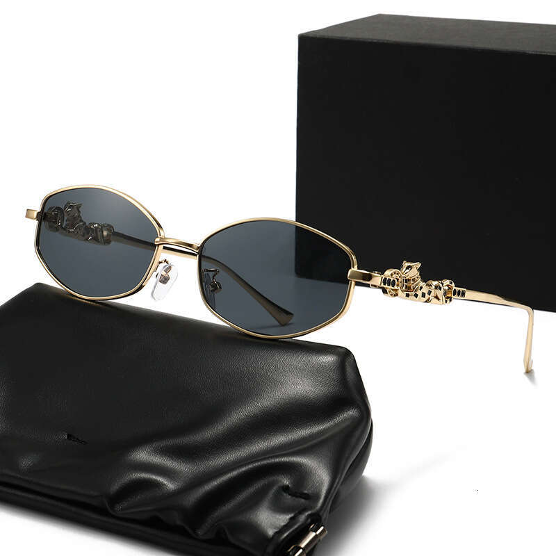 Retro European American Style New Sunglasses With A High-End Feel, Leopard-Shaped Temple Arms, Polygonal Design That Slims The Face, And Sun Protectio