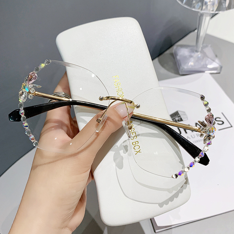 Designer Sunglasses Luxury Women's UV Resistant Inlaid Rhinestone Personalized Crystal Korean Style Fashion Outdoor Cycling Travel Sunscreen Wind