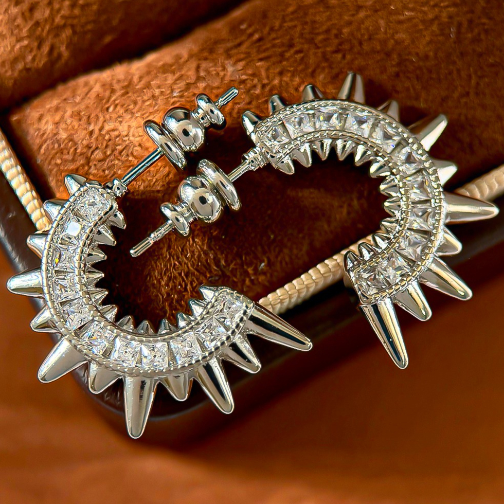 Designer Earrings Designer Earrings Women Zircon Diamond Pave Earring C Shape Hoop Half Hoop Sunray Star Earrings Statement Jewlery Designer
