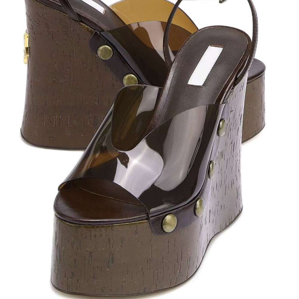 High Heel For Women New Model Export Thick Sole Wood Grain Waterproof Platform Metal Stud Buckle Sandals