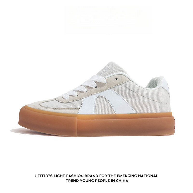Designer Running shoes Women Retro Street Style Red White Canvas Skate Shoes daily outfit