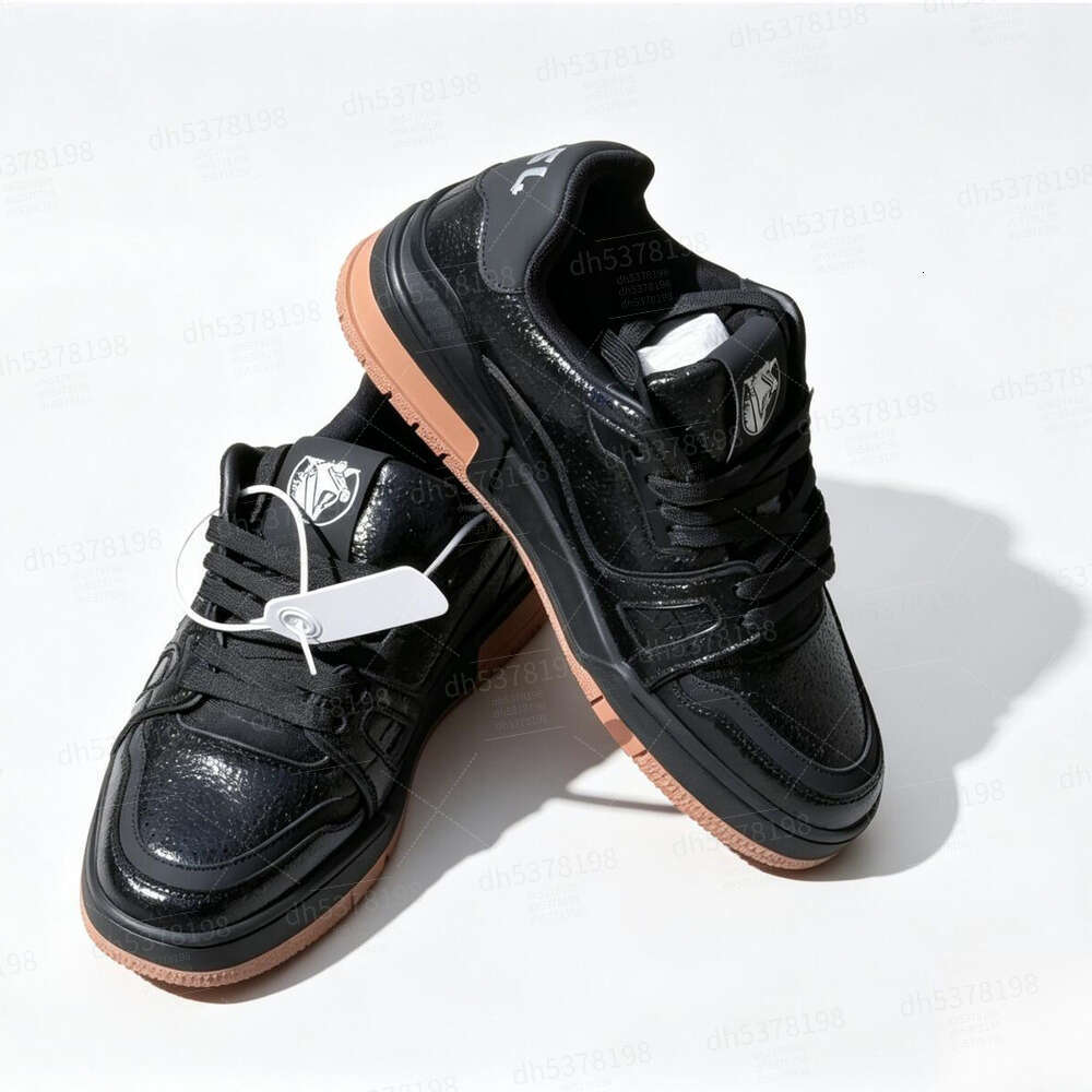 VUTITDN Retro Black & Gum Sole Sneakers, Comfortable Glossy Casual Shoes for All-Day Wear dh119255.