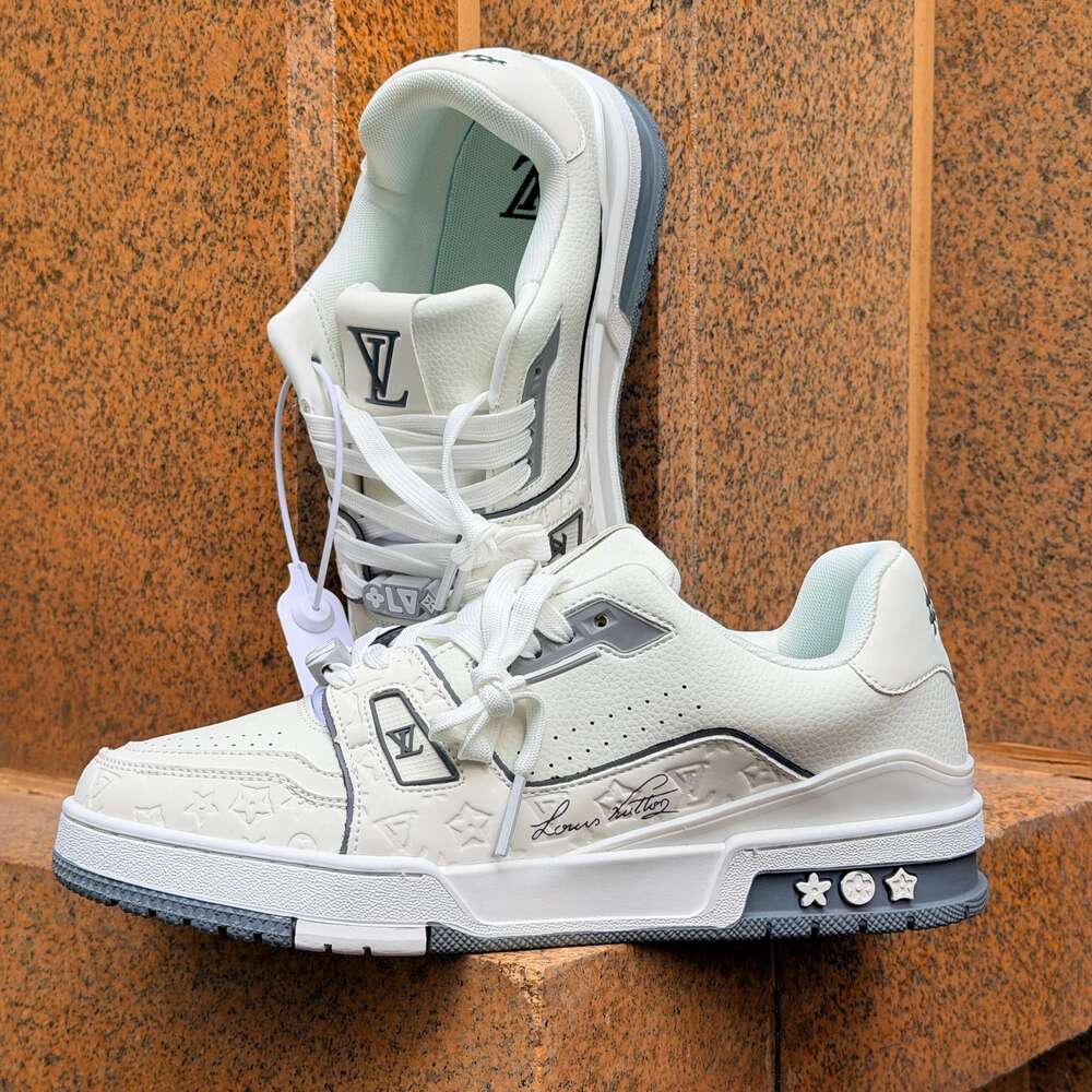 Hot Free shipping VUTITDN designer shoes for mens womens casual shoes pink black khaki grey Fashionable and versatile outdoor sneakers sport shoes