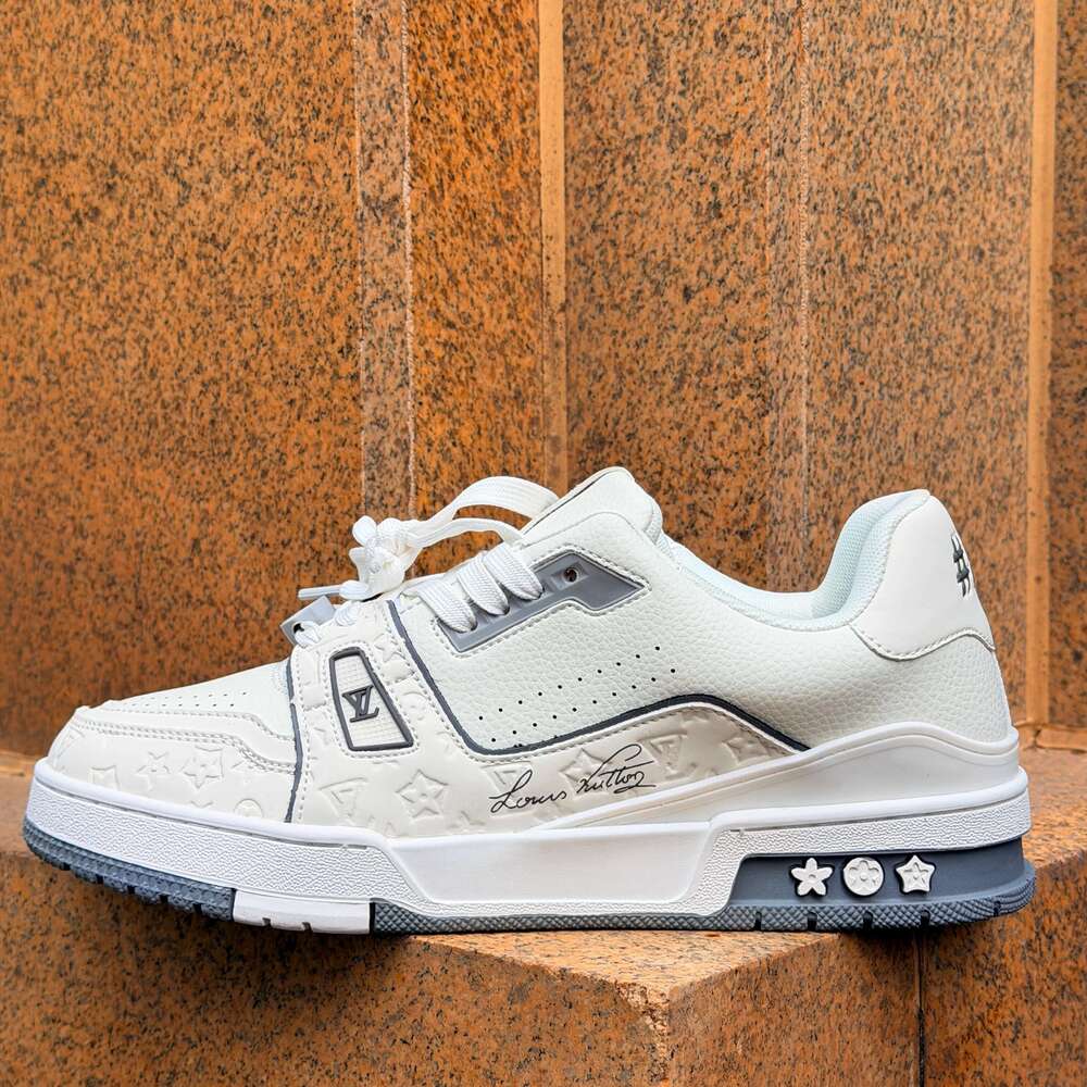 Hot Free shipping VUTITDN designer shoes for mens womens casual shoes pink black khaki grey Fashionable and versatile outdoor sneakers sport shoes