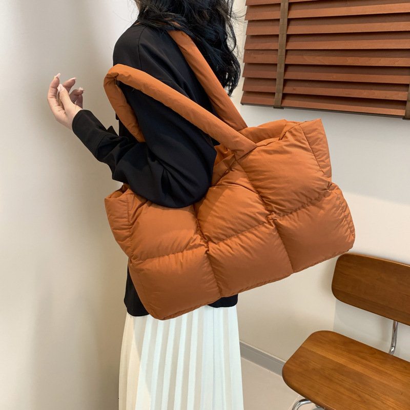 Winter Sapce Padded Large Tote Bag Women Plaid ed Handbags Fashion Ladies Down Cotton Shoulder Bags Warm 241202