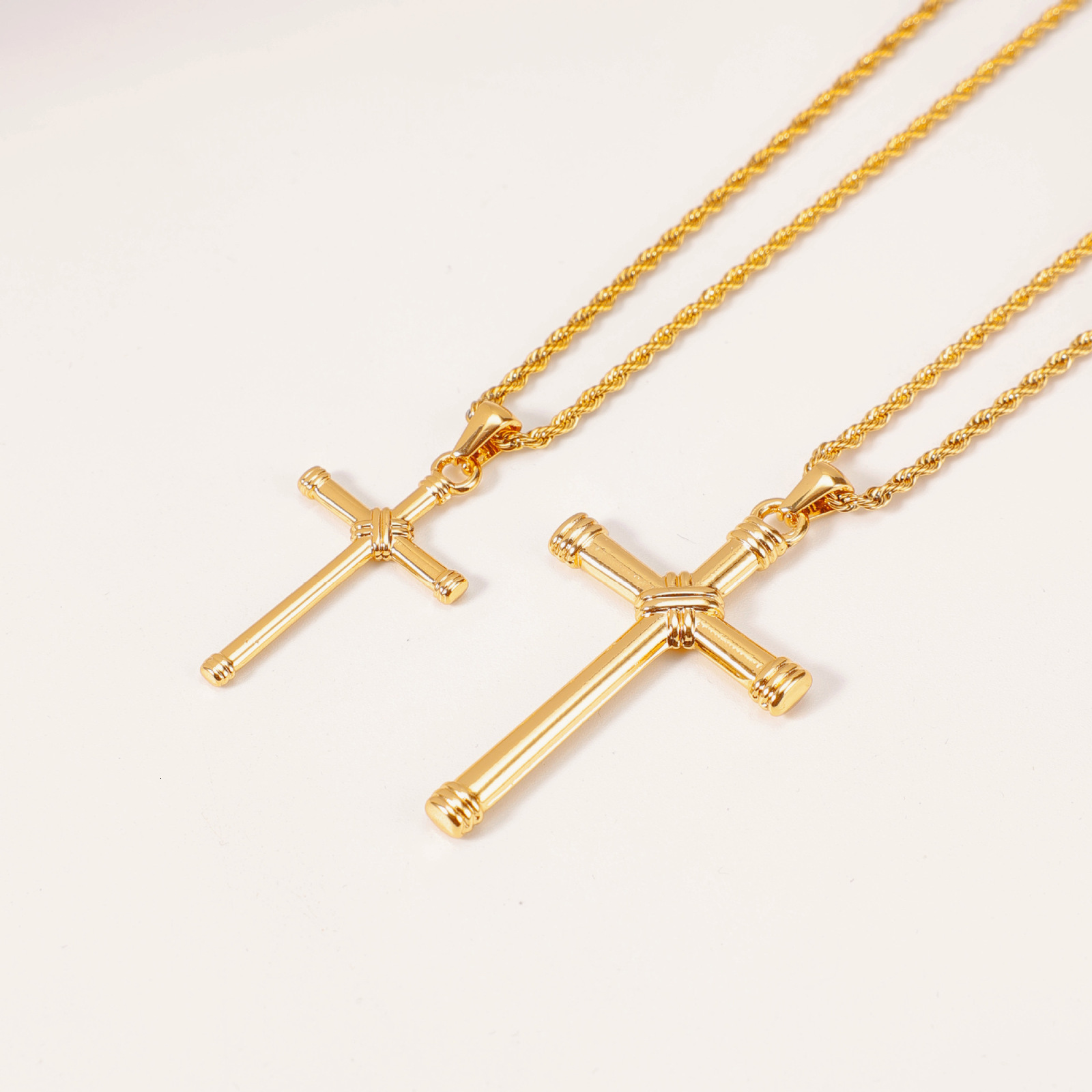 Stainless Steel Cross Pendant Religious Hip-Hop Trend Non-Fading Couples Steel Necklace 250613