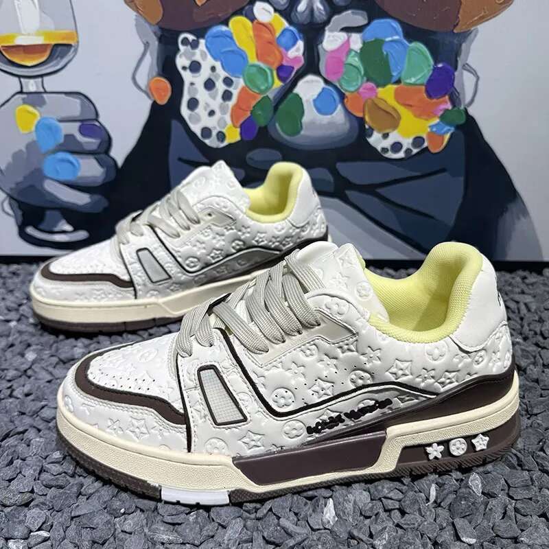 VUTITDN free shipping designer shoes for mens womens casual shoes blue green khaki white black Fashionable and versatile outdoor sneakers sports shoes