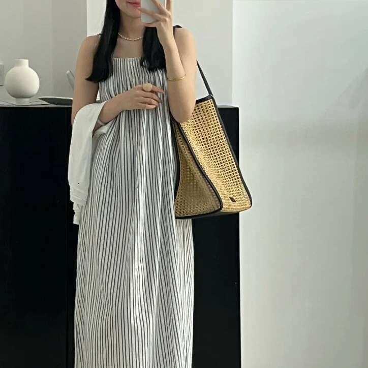 Summer Khraffy Woven Tote Bag Large Capacity Hollow Straw With Cowhide Stitching Holiday Style Handbag SENYY