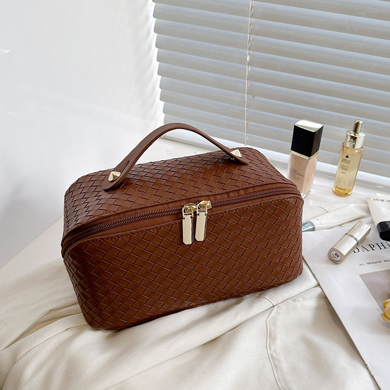 Portable travel cosmetic bag, Ins-style toiletry organizer, Large capacity designer makeup bag, Simple luxury storage pouch, Multifunctional women