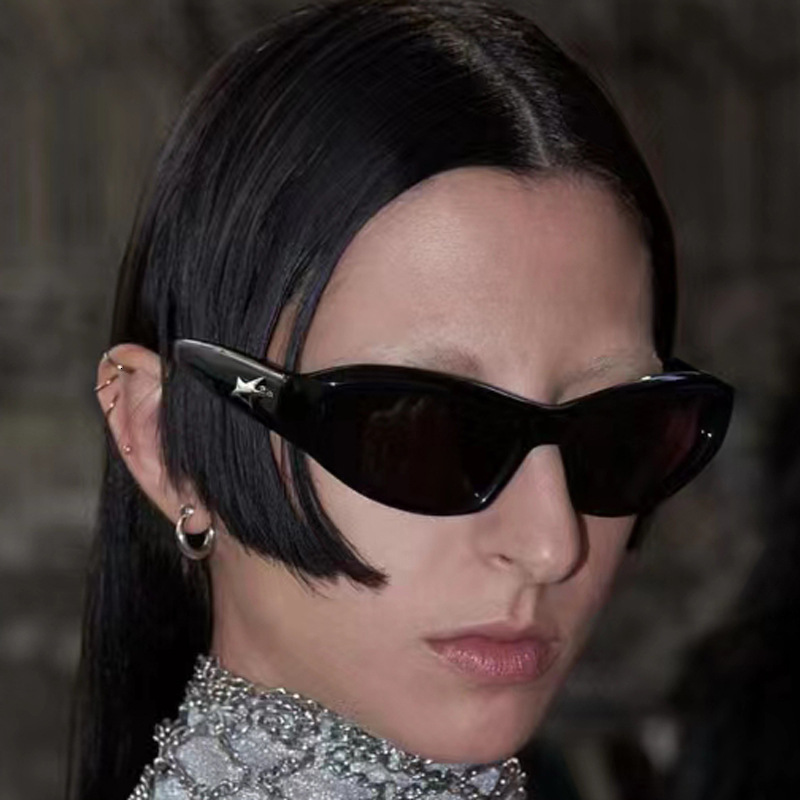 2026 New Design Small Frame Personalized Slim-fitting Sun Glasses For Men And Women Trendy Sun Protection Sunglasses Multi-color Eyeglasses Sunglasses