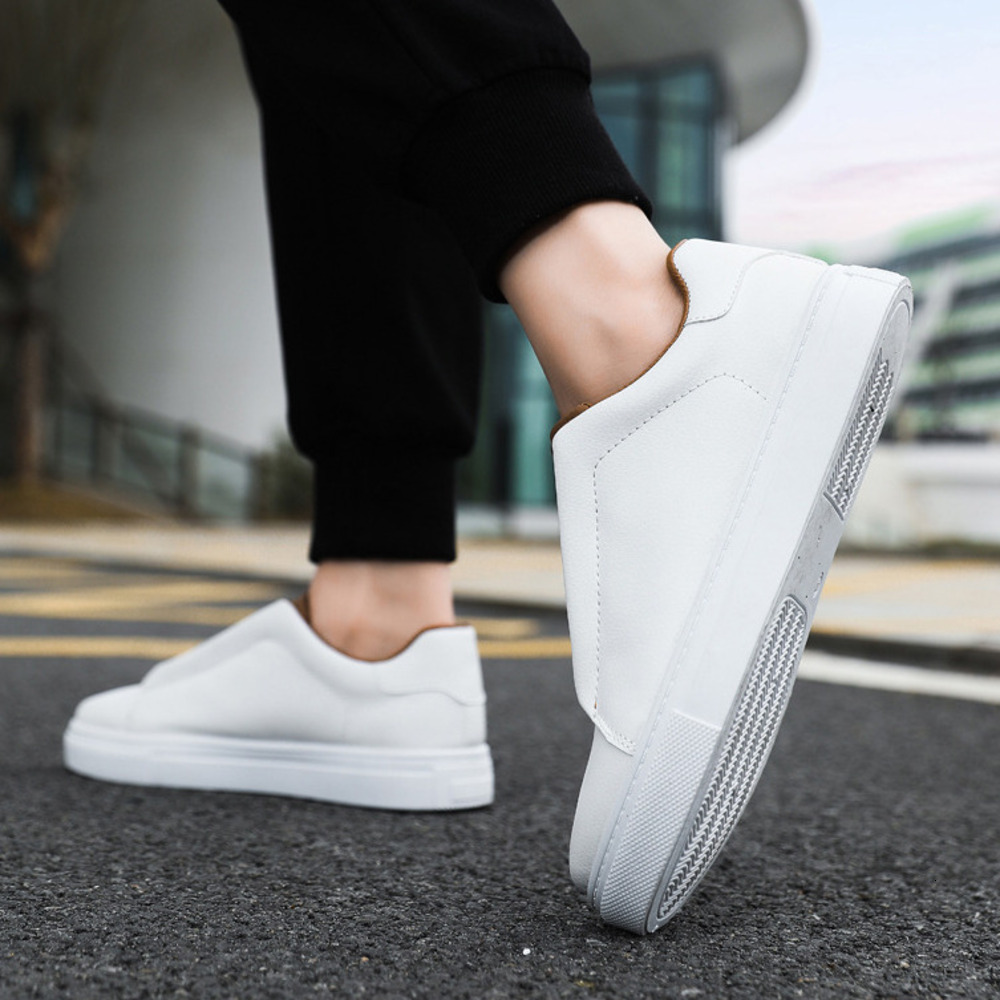 Men's Fashion Solid Color Low-Top Skateboard Shoes Comfortable Non-Slip Durable Sports Shoes for Outdoor Activities daily outfit