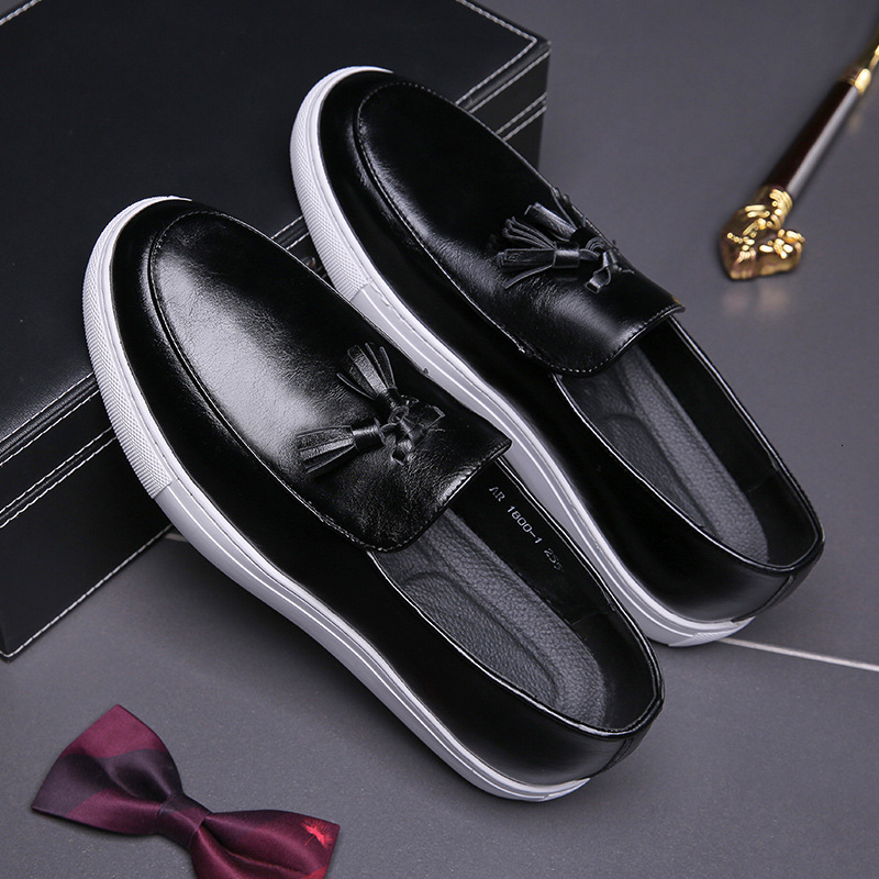 Mens Grey Gradient Tassel Slip On Loafers With White Sole