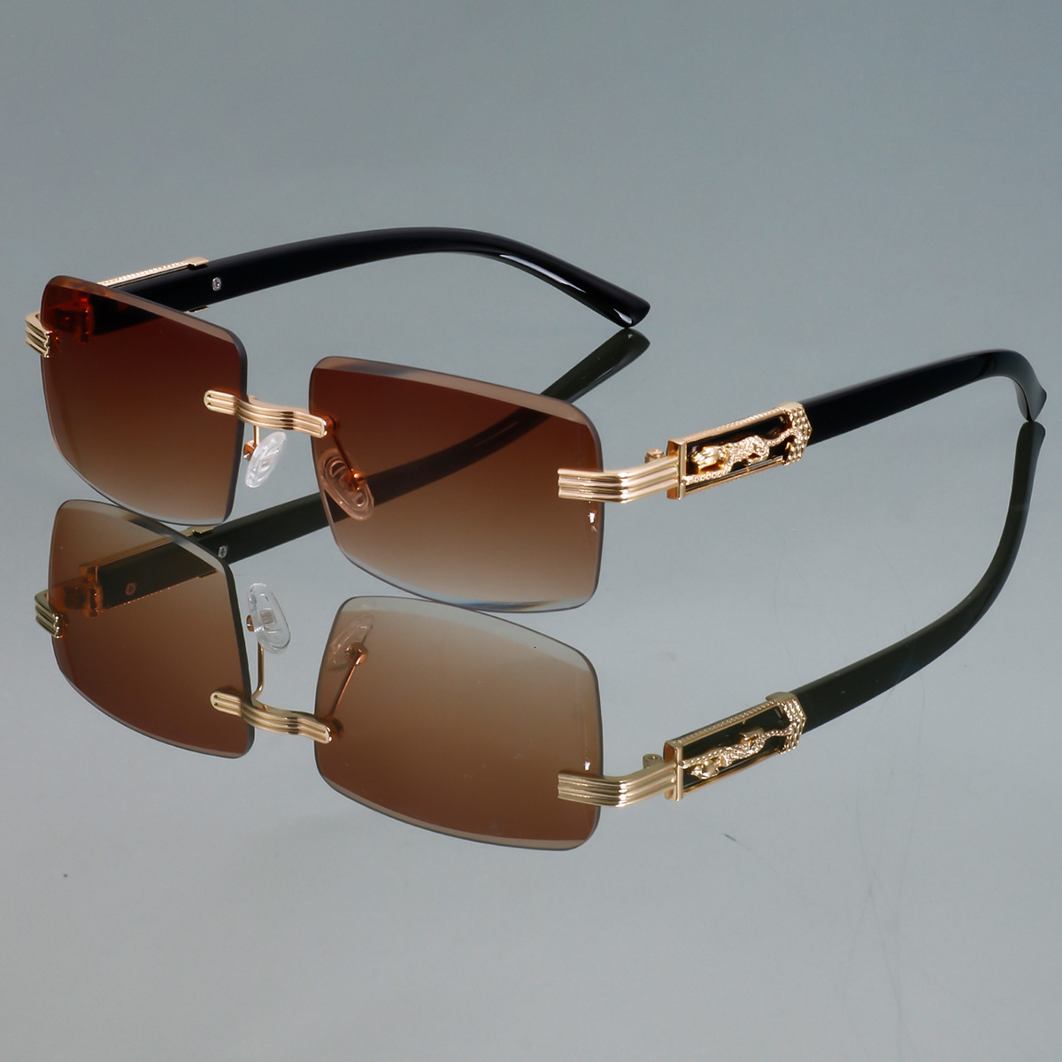 2026 New Designer Fashionable Square-framed Sunglasses For Men And Women Retro Leopard Head Metal European Style Trendy Sunglasses