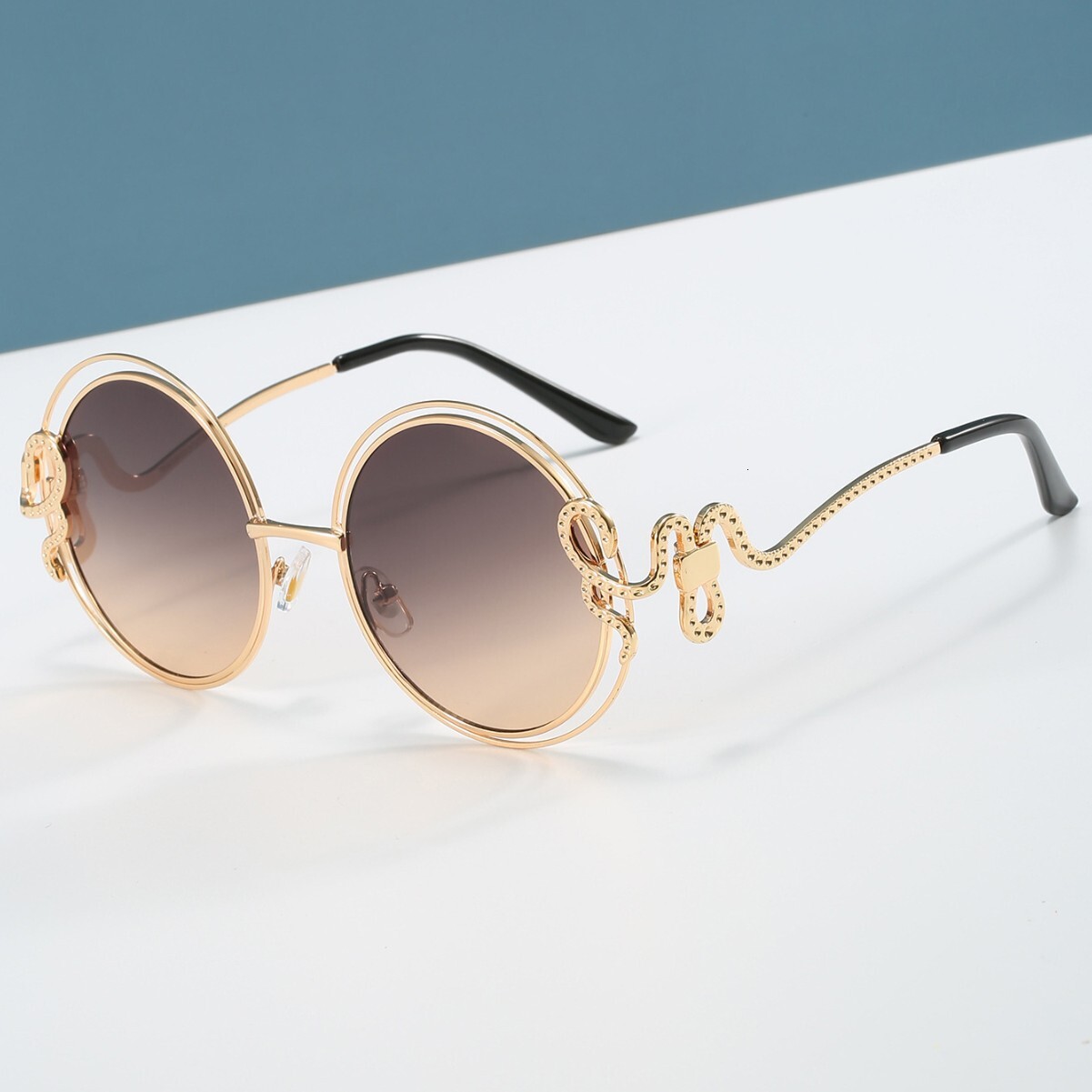 2026 New Designer Luxury Sunglasses High End Gold Round Frame Women's Outdoor Cycling Mountaineering Personalized Street Style Sunscreen And Wind