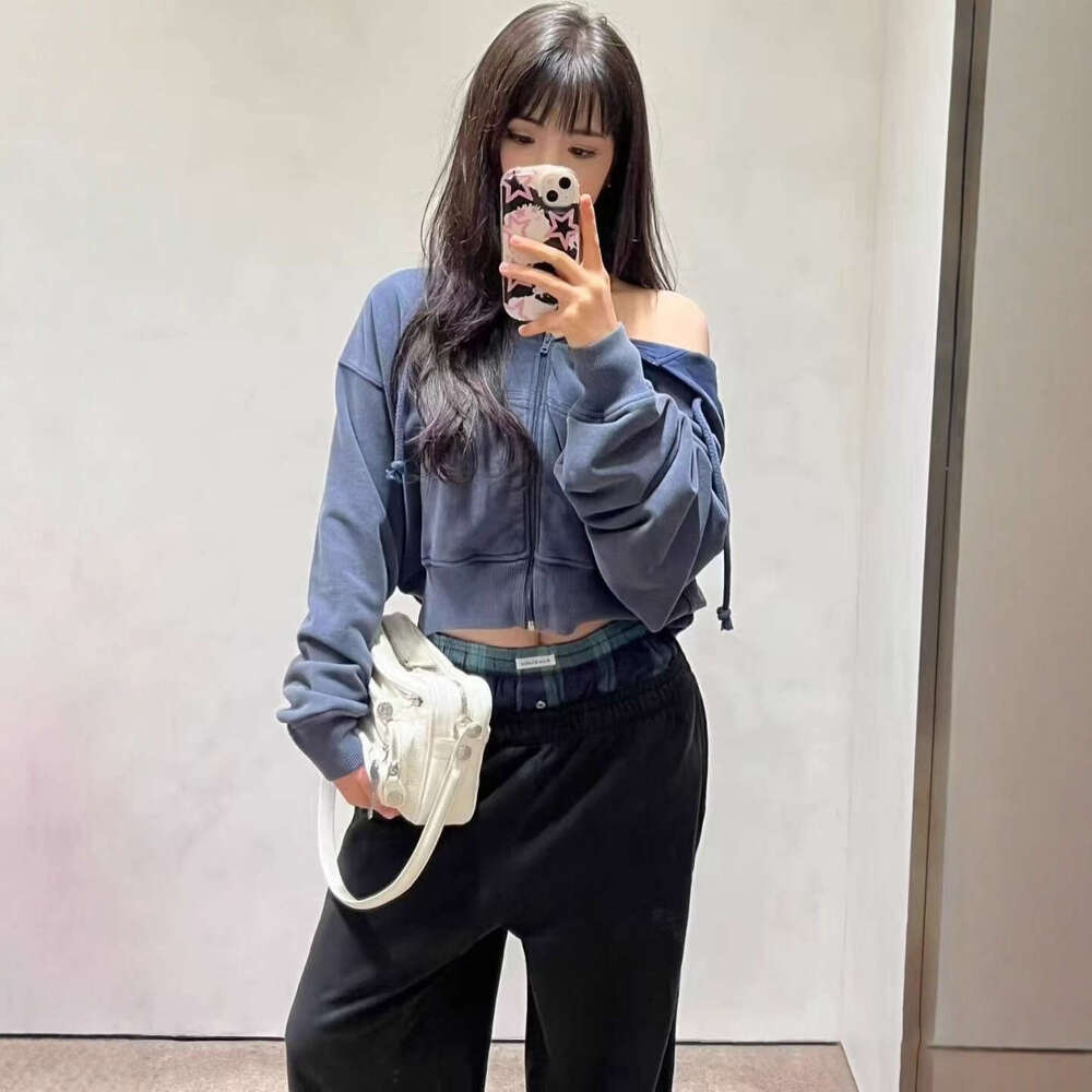 AC Blue Short Sweatshirt 25 New Model American Retro Letter Embossed Zipper Cardigan Slim-Fit Hoodie Jacket Mdng260508