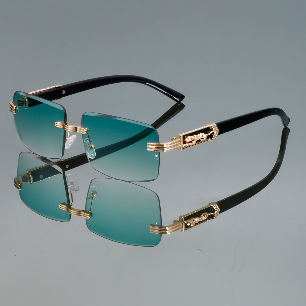2026 New Designer Fashionable Square-framed Sunglasses For Men And Women Retro Leopard Head Metal European Style Trendy Sunglasses