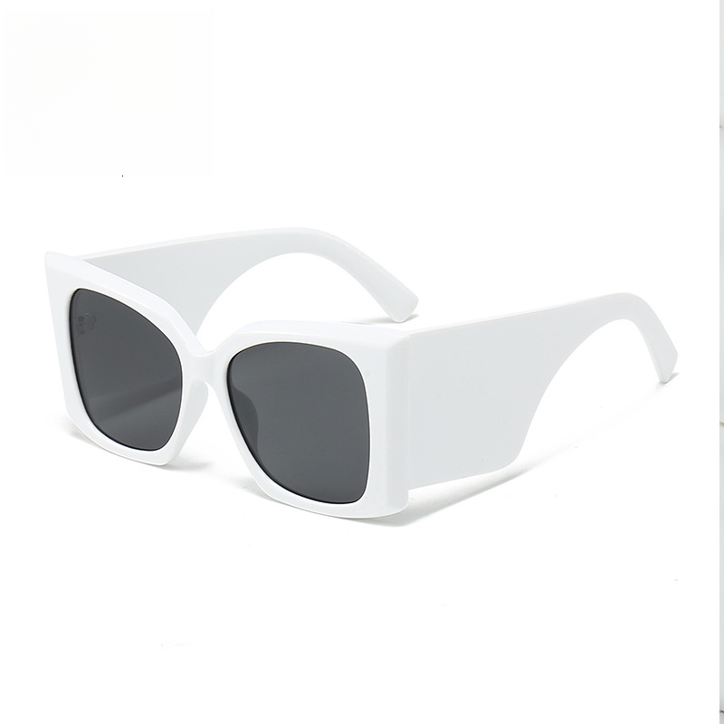 2026 New Style Fashion Sunglasses By Designer - Wide Frame Eyeglass Lids Street Style Sunglasses For Women Beach And Outdoor Uv-protective Sunglasses