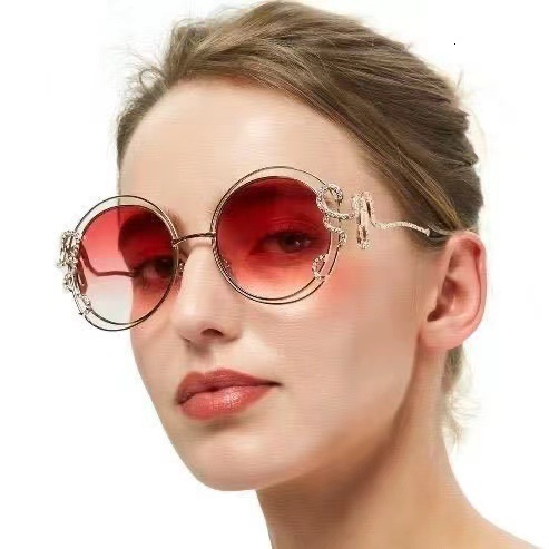 2026 New Designer Luxury Sunglasses High End Gold Round Frame Women's Outdoor Cycling Mountaineering Personalized Street Style Sunscreen And Wind