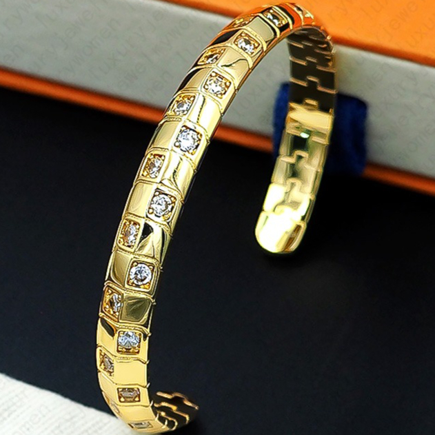 Bracelet Luxury Bangle Jewelry Jewellery Gold Bracelet Silver Bracelet Open Cuff Bracelet Premium Adjustable Size Elegant Gift Free Shipping Buy One Get One Free