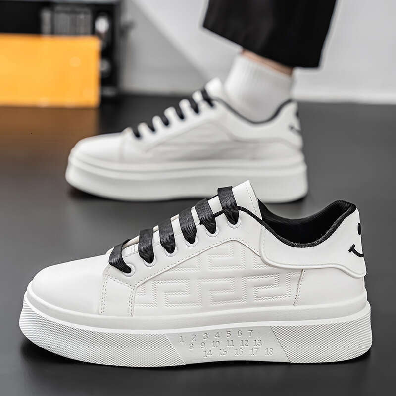 Spring Men's New Breathable White Sneakers for Male Students Trendy Versatile Thick-Soled Sports Casual Shoes - view 5