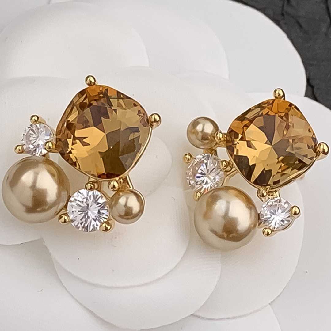 Designer Earrings Women 18K Gold Plated Earring Diamond Pearl Earrings Luxury Jewlery Designer for Women Sparkling Premium Free Shipping Buy One Get O