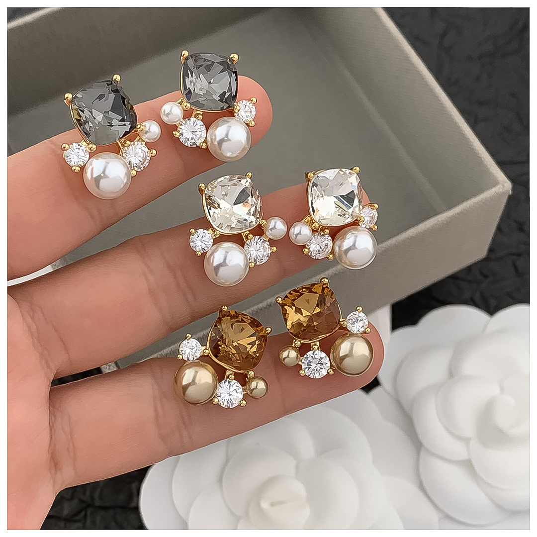 Designer Earrings Women 18K Gold Plated Earring Diamond Pearl Earrings Luxury Jewlery Designer for Women Sparkling Premium Free Shipping Buy One Get O