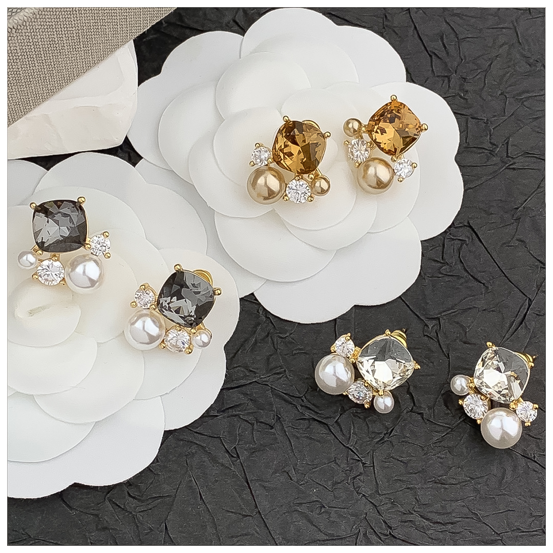 Designer Earrings Women 18K Gold Plated Earring Diamond Pearl Earrings Luxury Jewlery Designer for Women Sparkling Premium Free Shipping Buy One Get O