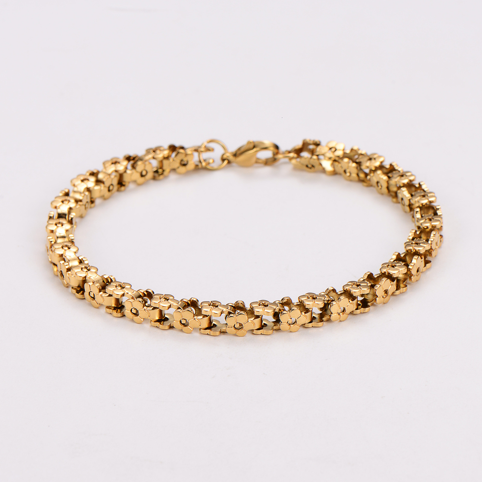 AML Fashionable Floral Woven Chain Exquisite 18K Gold Plated Stainless Steel Bracelet 251125