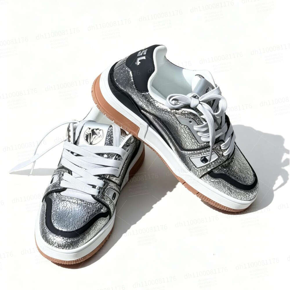 VUTITDN Crackled Metallic Silver Low-Top Sneakers with Gum Soles, Bold Urban Streetwear Shoes for Men & Women dh_fusion_04 - view 6