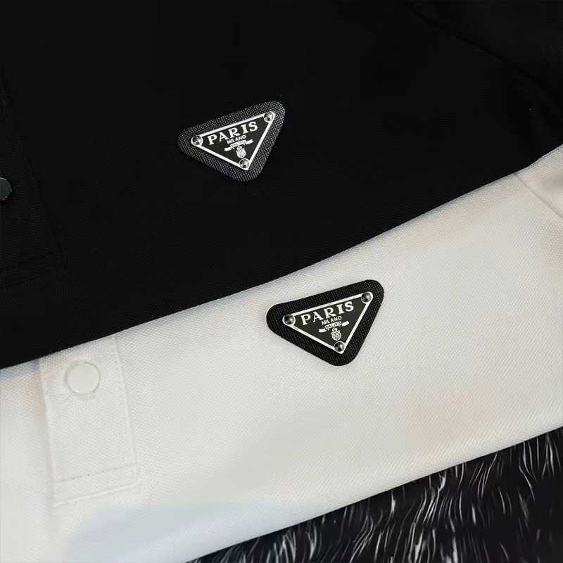 American and European minimalist mens short-sleeve polo shirt high-end light luxury turn-down collar half-sleeve tee gold-embossed solid color Europea