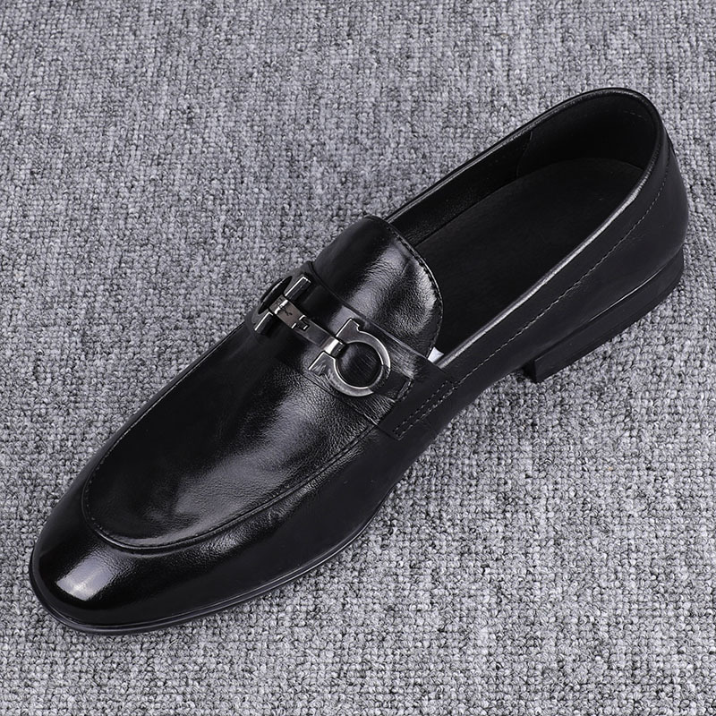 new Free shipping luxury Dress Shoes 2026 Fashionable new leather shoes comfortable to step on loafers casual shoes