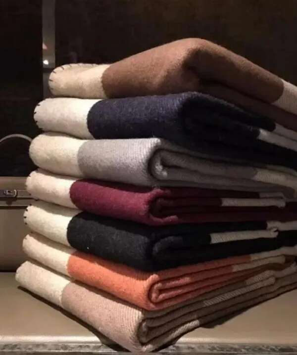 Letter Print Throw Blanket Soft Faux Wool Plaid Scarf Shawl Portable Warm Fleece Blanket for Sofa Bed Office Travel Women All Season