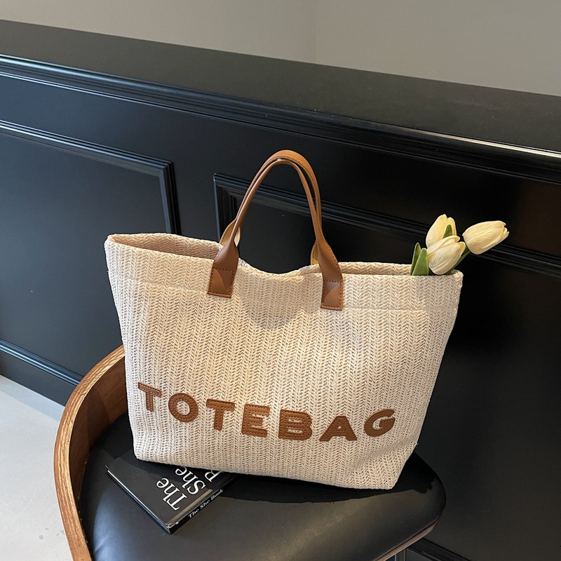 Hot Women's Straw Woven Designer Tote Bag Large Capacity Casual Beach Bag with Letter Print Multi-color Optional Summer Travel Handbag