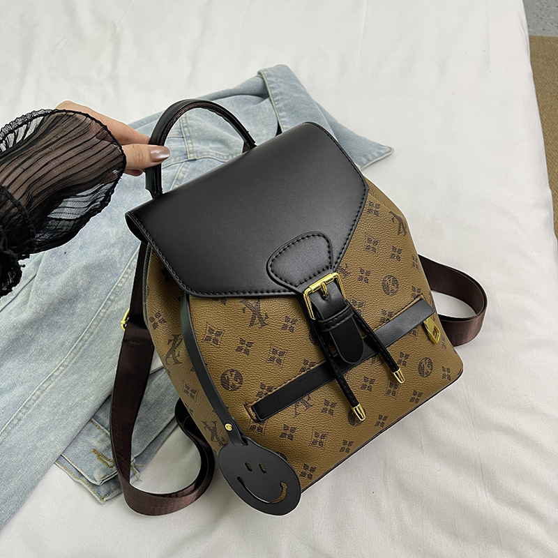 Vintage simple design women's backpack 2026 fashion trend large capacity casual travel backpack free shipping