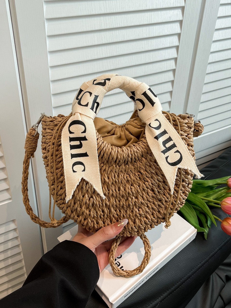 Hot Fashion Ribbon Decor Straw Designer Cross body Bag Mini Woven Round Beach Tote Women's Summer Handbag