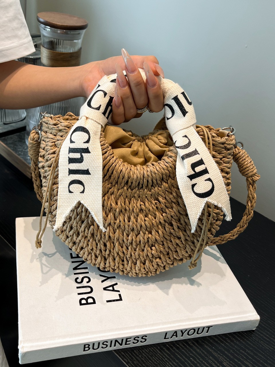 Hot Fashion Ribbon Decor Straw Designer Cross body Bag Mini Woven Round Beach Tote Women's Summer Handbag