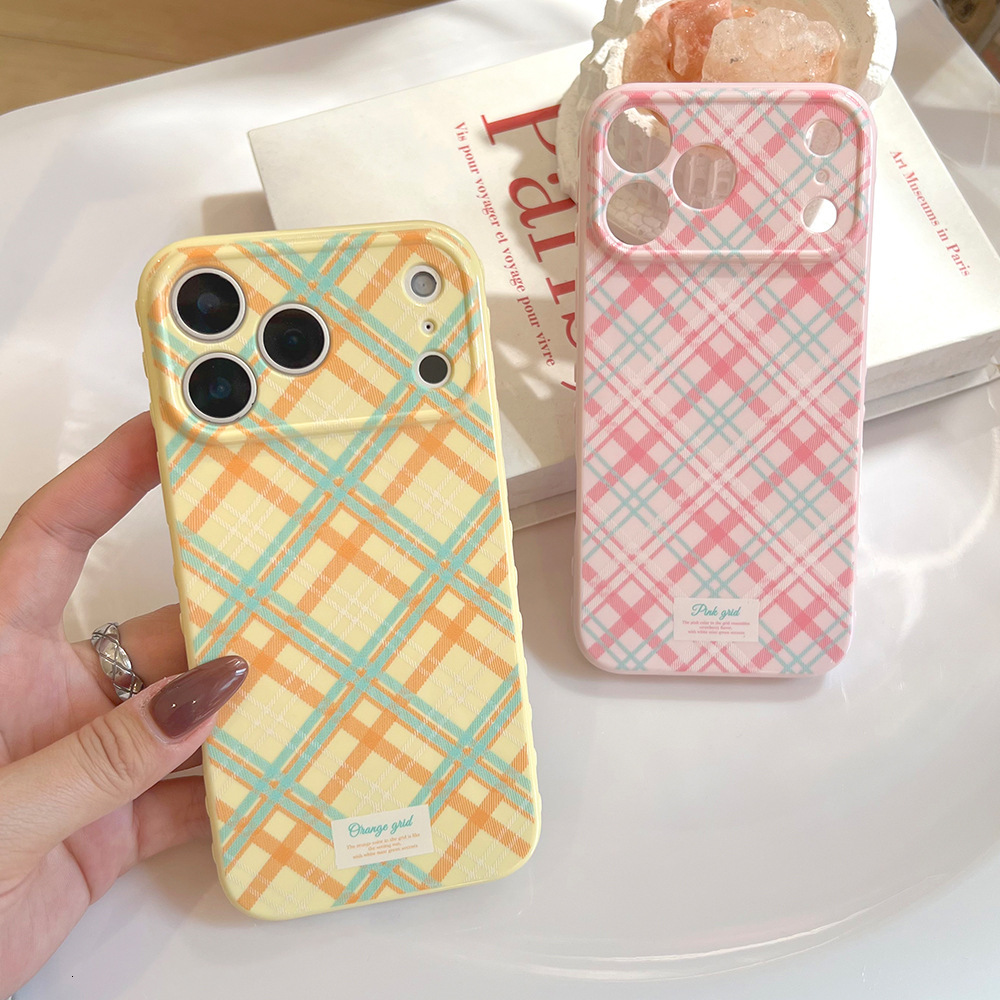 Phone Case Aesthetic Matte Finish Silicone Hard PC for Iphone 15 Pro Max Reinforced Corners Impact Resistant Pastel Anti-fingerprint Skin Friendly