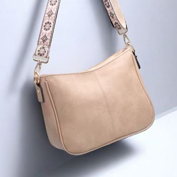 2026 New Retro Vegan Leather Crossbody Bag Brown Casual Hobo Purse with Bohemian Floral Wide Strap Wholesale